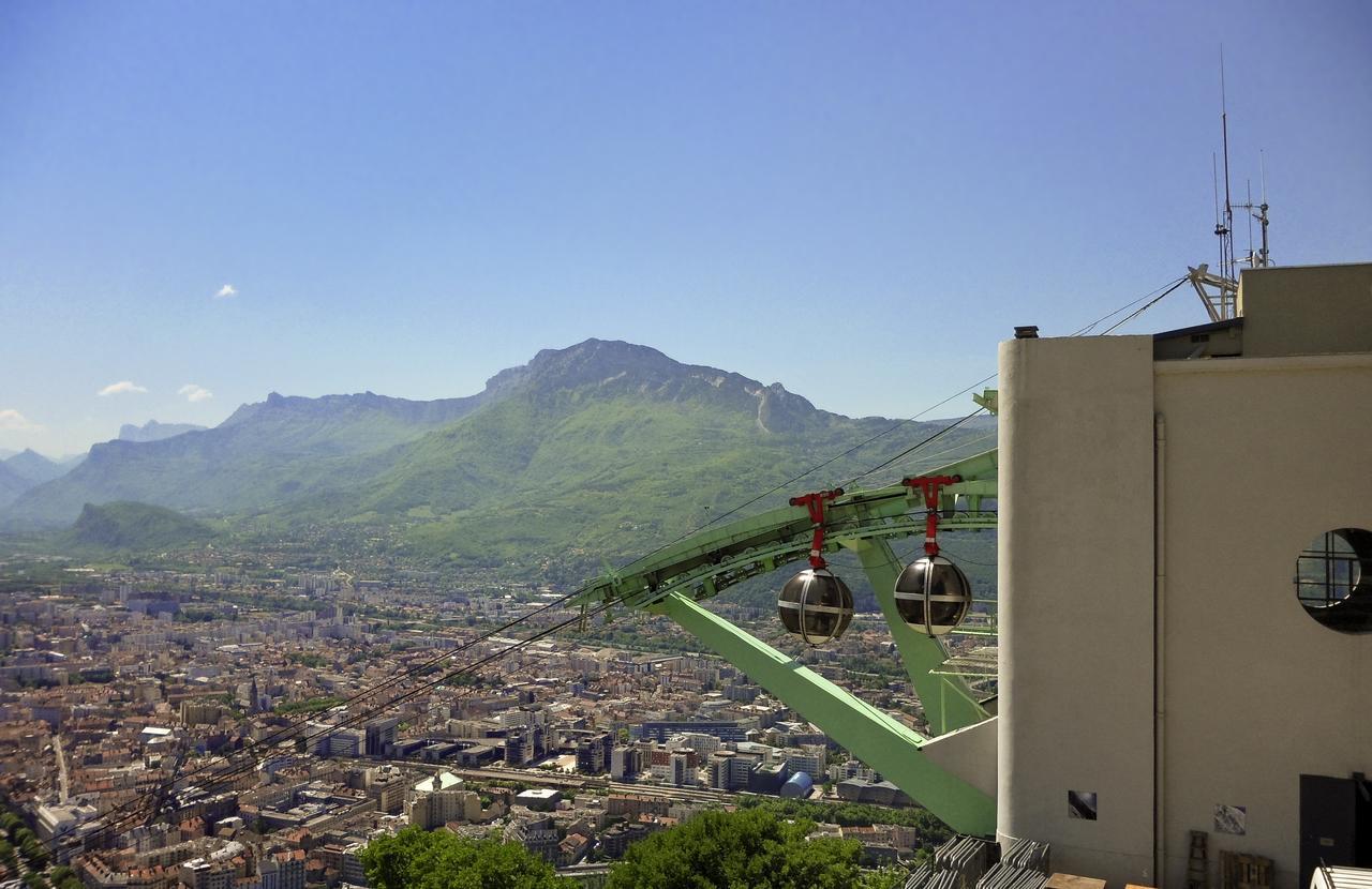 Hotelf1 Grenoble Universite Gieres Ngoại thất bức ảnh